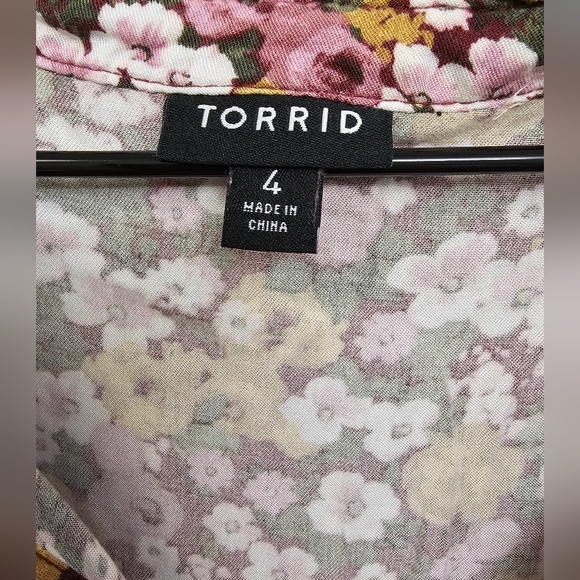 Torrid Mini Stretch Challis Front Keyhole Dress Size 4 - Picture 5 of 6